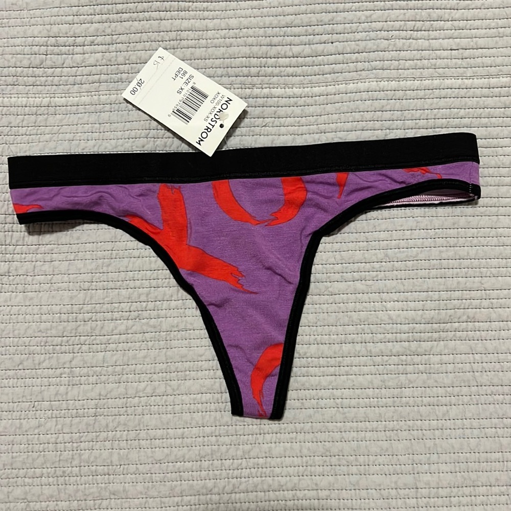 Me Undies XOXO Thong size XS